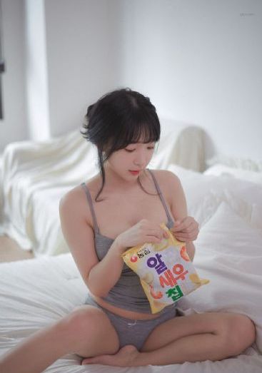 日本她在丈面前被耍了在线观看_HD高清视频观看