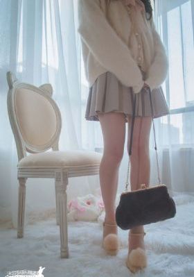 女儿的朋友中字头2简_4K动漫免费观看