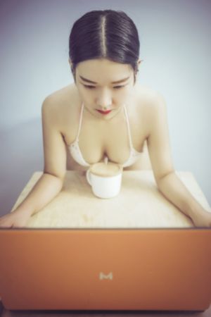免费大片60分钟_BD英语影视在线观看